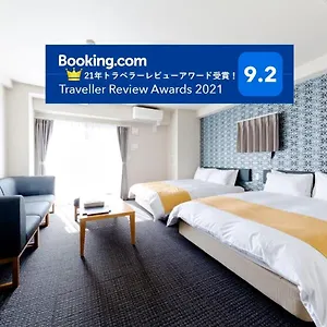 Takuto Hommachi West アパート 大阪市